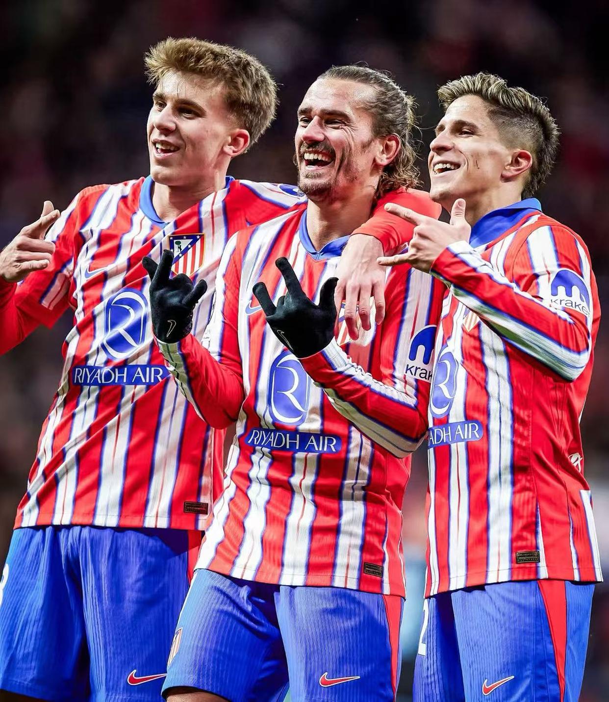 包含马德里竞技发布备战花絮；关键时刻刷新队史纪录；西甲任务艰巨；轮换策略成焦点的词条