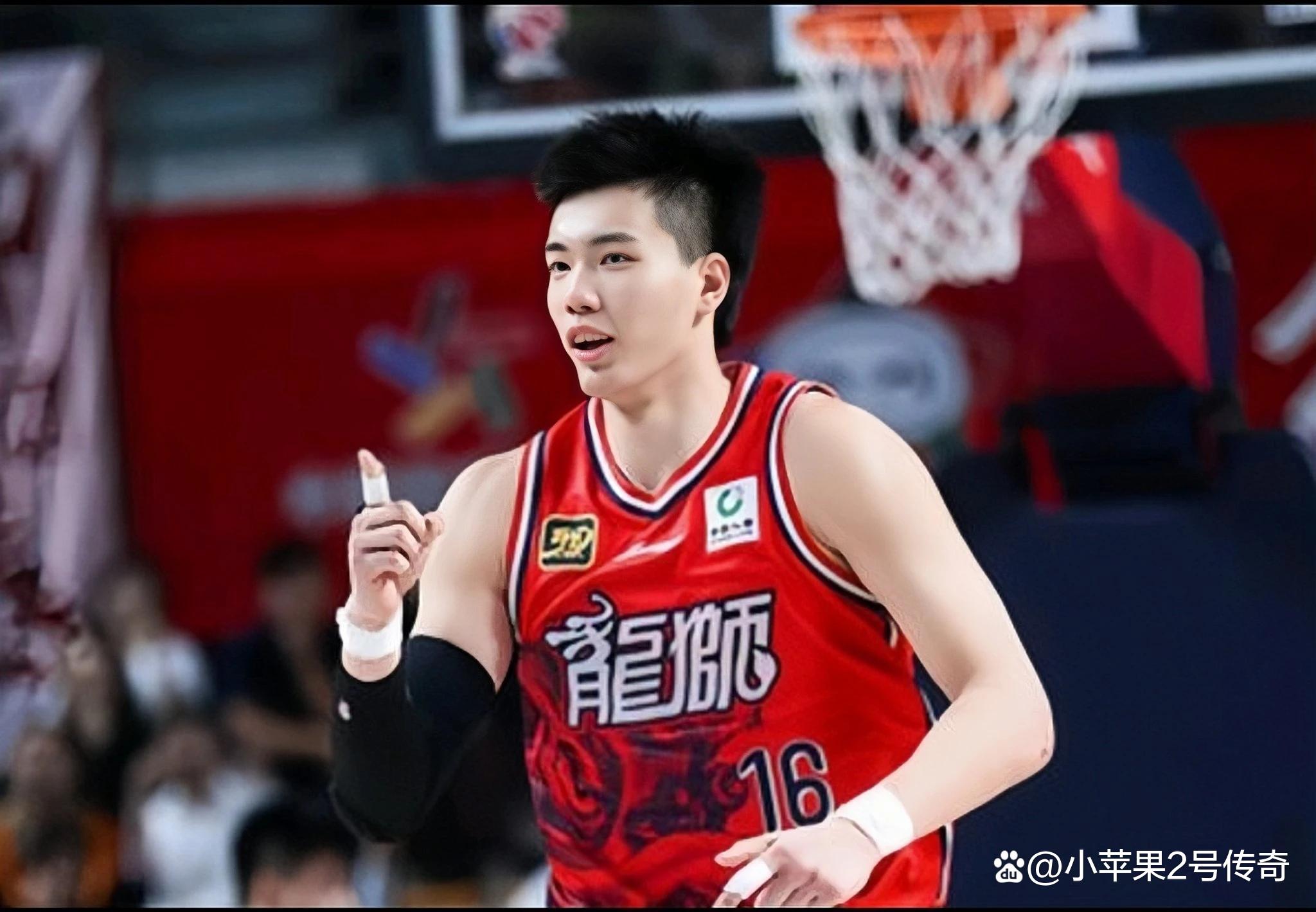 包含广州队遗憾出局备战CBA季后赛深圳男篮围绕意大利杯内部沟通之后，西汉姆调整名单备战意大利杯的词条