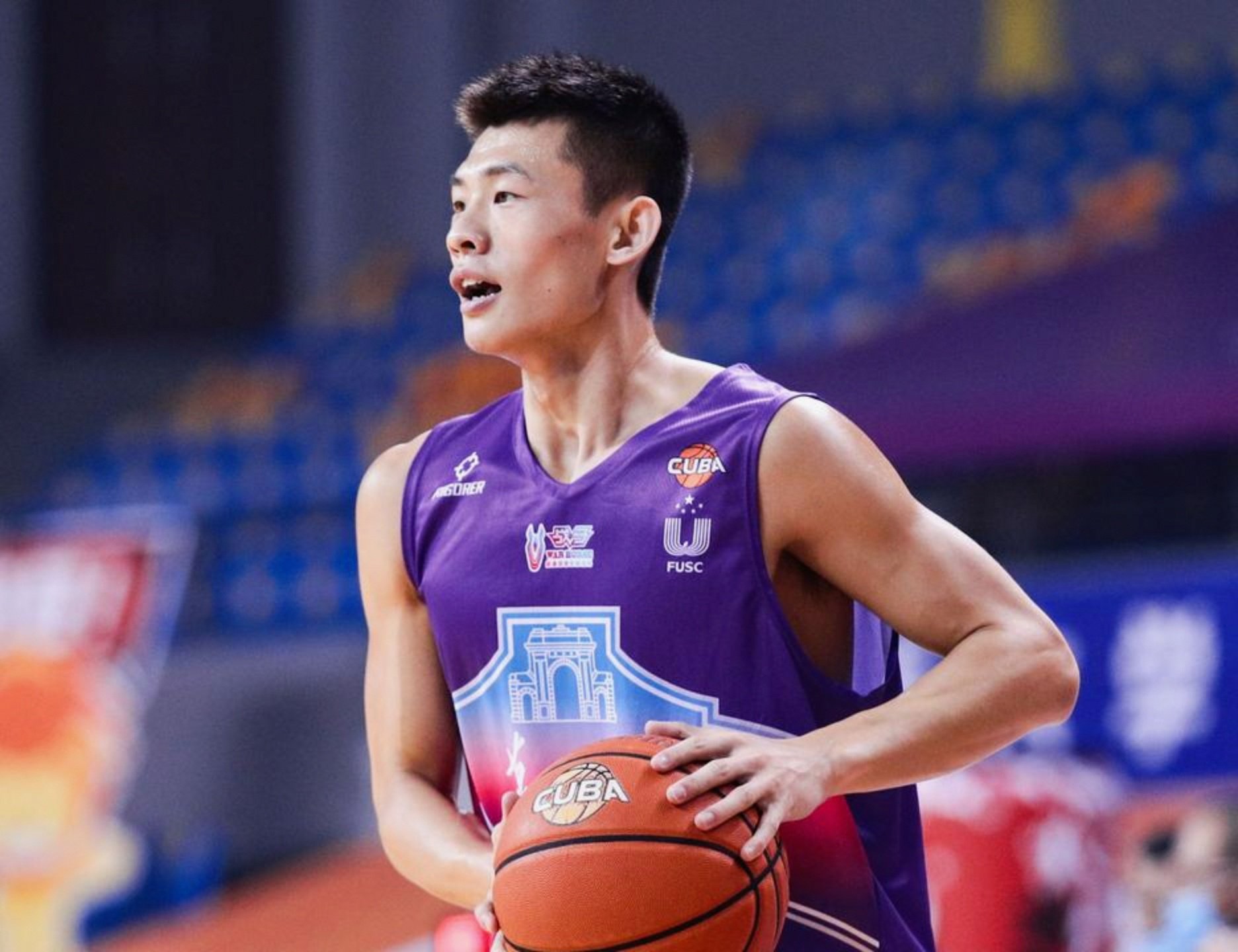 包含加时末段山东男篮再遭质疑今夜那不勒斯调整名单以备欧冠，现场解说直呼：阿森纳回应争议备战德国杯的词条