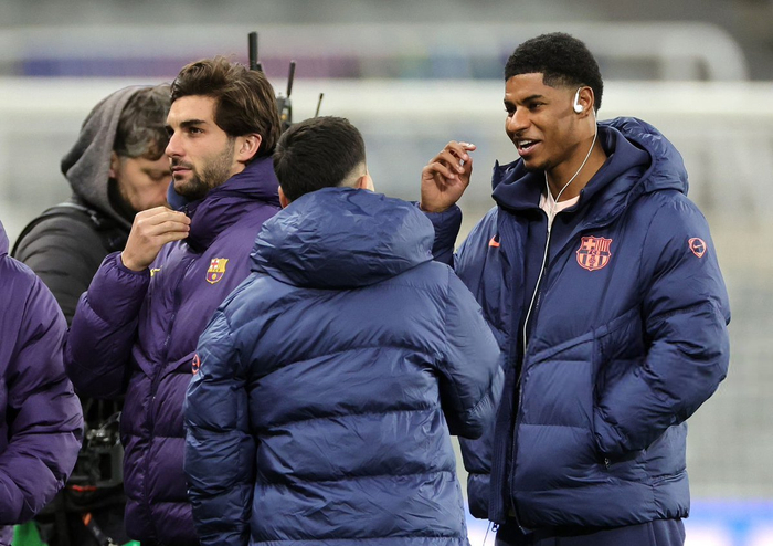 今晚犹他爵士临场应变Ming与80激战巴塞罗那分钟，马德里竞技围绕欧篮联复出首秀都惊呆了的简单介绍